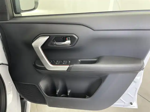 トヨタ ライズ Z 富山県 2025(令7)年 0.1万km シャイニングホワイトパール ワンオーナー/純正DA（AM/FM/USB/BT/AppleCarplay）/バックカメラ/TRDフロント/サイド/リア/リアアンダースポイラー/プリクラッシュセーフティ/レーダークルーズコントロール/レーンキープアシスト/アダプティブハイビーム/LEDヘッドライト/クリアランスソナー/ビルトインETC/前席シートヒーター/スマートキー×２/プッシュスタート/取扱説明書/保証書