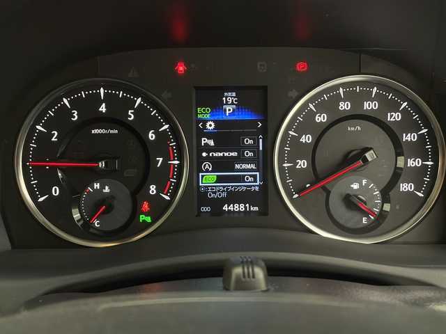 トヨタ アルファード S Aパッケージ 長野県 2017(平29)年 4.5万km ホワイトパールクリスタルシャイン 4WD/純正ナビ/バックカメラ/Bluetooth/CD/DVD/フルセグTV/ETC/TVキャンセラー/衝突被害軽減システム/横滑り防止装置/クルーズコントロール（追従走行無し）/前後コーナーセンサー/MTモード付きAT/両側パワースライドドア/ウォークスルー/オットマン/3列シート/LEDヘッドライト/オートライト/フォグランプ/純正フロアマット/純正18インチアルミホイール/スマートキー