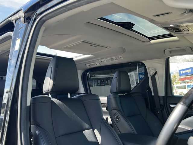 トヨタ ヴェルファイア Z Gエディション 佐賀県 2020(令2)年 5.1万km ブラック 純正ナビ/Bluetooth/CD/DVD/USB/フルセグTV/ワンオーナー/バックモニター/サンルーフ/純正フリップダウンモニター/トヨタセーフティセンス/・追従機能付きクルーズコントロール/・レーンキープアシスト/・衝突軽減システム/・クリアランスソナー/・ロードサインアシスト/・ブラインドスポットモニター/デジタルインナーミラー/シートメモリ/パワーシート/前後ドライブレコーダー/前席シートヒーター/エアシート/ステアリングヒーター/ETC/スペアキー/保証書/取扱説明書/点検記録簿