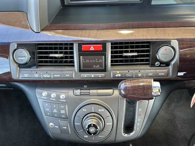 ホンダ エリシオン X 静岡県 2006(平18)年 16.1万km ブルーイッシュホワイトパール