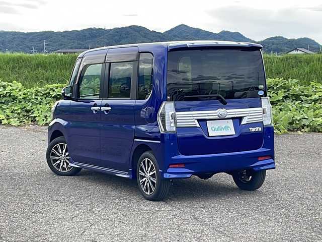 ダイハツ タント カスタム X トップED SA Ⅲ 新潟県 2017(平29)年 1.6万km ディープブルークリスタルマイカ 4WD/純正SDナビ(NMZK-W67D)/CD/DVD/BT/フルセグテレビ/バックカメラ/衝突被害軽減ブレーキ/レーンキープアシスト/片側パワースライドドア/半革シート/ベンチシート/運転席シートヒーター/ステアリングスイッチ/コーナーセンサー/スマートキー/プッシュスタート/LEDヘッドライト/オートライト/オートハイビーム/フォグランプ/純正14インチアルミホイール