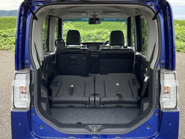 ダイハツ タント カスタム X トップED SA Ⅲ 新潟県 2017(平29)年 1.6万km ディープブルークリスタルマイカ 4WD/純正SDナビ(NMZK-W67D)/CD/DVD/BT/フルセグテレビ/バックカメラ/衝突被害軽減ブレーキ/レーンキープアシスト/片側パワースライドドア/半革シート/ベンチシート/運転席シートヒーター/ステアリングスイッチ/コーナーセンサー/スマートキー/プッシュスタート/LEDヘッドライト/オートライト/オートハイビーム/フォグランプ/純正14インチアルミホイール