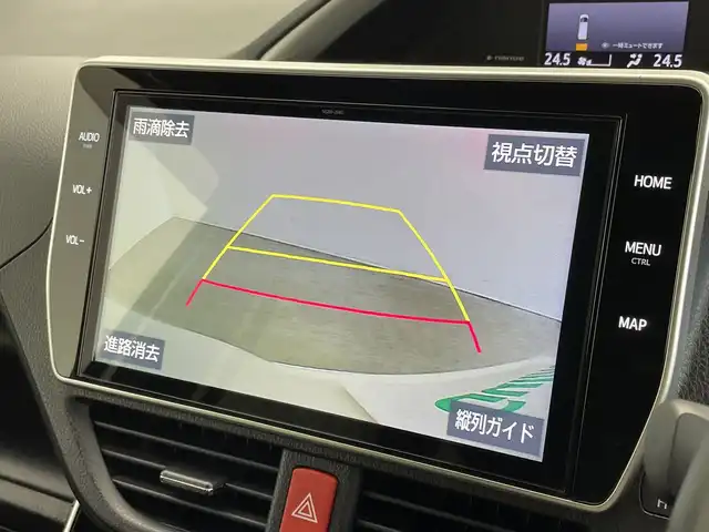 トヨタ ヴォクシー ZS 煌Ⅲ 新潟県 2021(令3)年 6.1万km ホワイトパールクリスタルシャイン 純正メモリナビ【NSZN-Z68T】/　フルセグTV/Bluetooth/CD/DVD/純正12.8インチフリップダウンモニター【V12T-R68C】/クルーズコントロール/衝突被害軽減ブレーキ/レーンキープアシスト/両側パワースライドドア/ハーフレザーシート/前後コーナーセンサー/前後ドライブレコーダー【TZ-D201】/バックモニター/ビルトインETC2.0/アイドリングストップ/横滑り防止装置/LEDヘッドライト/オートマチックハイビーム/レザーステアリング/ステアリングスイッチ