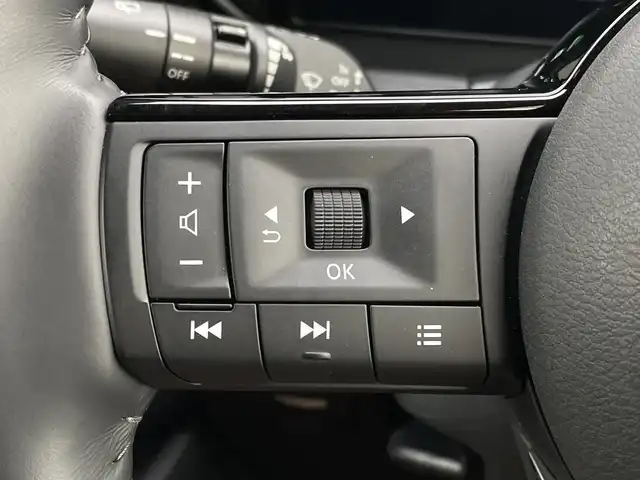 日産 セレナ e－パワー ハイウェイS V 90周年記念車 千葉県 2024(令6)年 0.3万km インペリアルアンバーP 純正12.3インチナビ/プロパイロット/アラウンドビューモニター/衝突被害軽減システム/車線逸脱警報/クルーズコントロール/レザーシート/両側パワースライドドア/横滑り防止装置/ETC/ドライブレコーダー/LEDヘッドライト/フォグランプ/オートライト/ウィンカーミラー/電動格納ミラー/純正16インチAW/シートリフター/ステアリングヒーター/禁煙車/ブラインドスポットモニター/SOSコールボタン/プッシュスタート/スマートキー/フロアマット/ドアバイザー