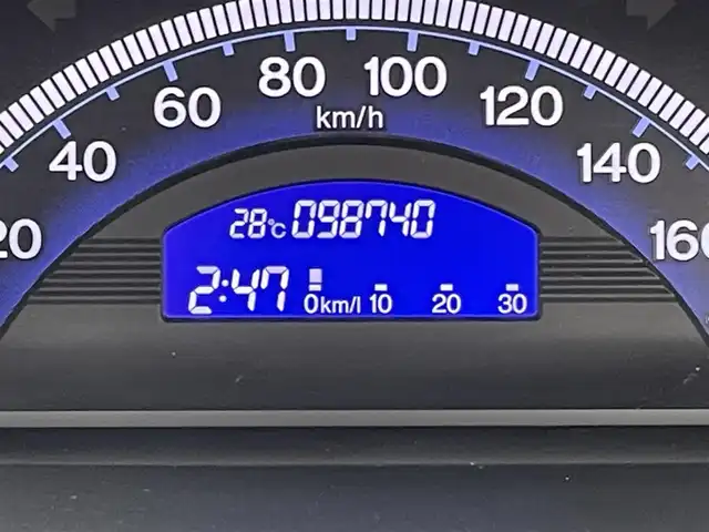 ホンダ フリード G プレミアムエディション 群馬県 2016(平28)年 9.9万km プレミアムスパークルブラックパール 純正７インチナビ　バックカメラ　両側パワースライドドア　クルーズコントロール　オートライト　ハーフレザーシート　ステアリングリモコン　オートエアコン　ビルトインＥＴＣ　スマートキー　スペアキー　禁煙車