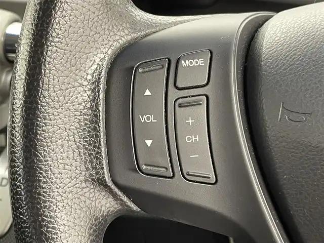 ホンダ フリード G プレミアムエディション 群馬県 2016(平28)年 9.9万km プレミアムスパークルブラックパール 純正７インチナビ　バックカメラ　両側パワースライドドア　クルーズコントロール　オートライト　ハーフレザーシート　ステアリングリモコン　オートエアコン　ビルトインＥＴＣ　スマートキー　スペアキー　禁煙車