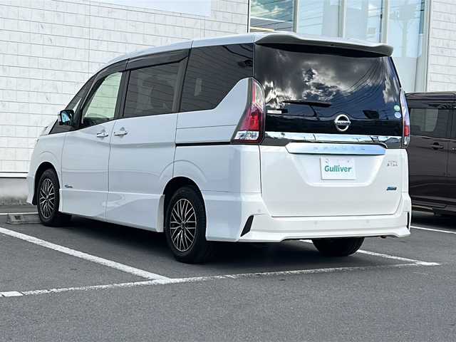 日産 セレナ ハイウェイスター Vセレクション 静岡県 2017(平29)年 7.1万km ブリリアントホワイトパール /純正ナビ/地デジTV//純正CD/DVD/Bluetooth//バック/アラウンドビューモニター//両側パワースライドドア//フリップダウンリアモニター//プロパイロット//デジタルインナーミラー//パーキングアシスト//社外AW//ETC//LEDヘッドライト//スマートキー