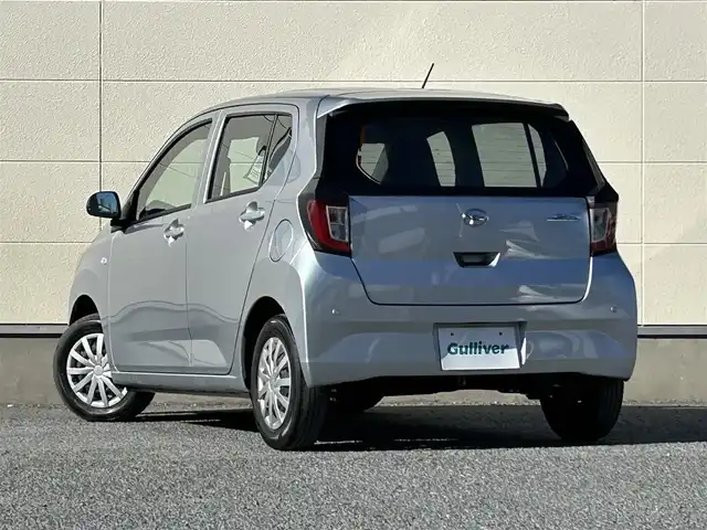 ダイハツ ミラ イース L SAⅢ 茨城県 2022(令4)年 5.2万km ブライトシルバーメタリック 純正カーオーディオ(CK-W70D)/　(AM/FM/CD)/社外(Zeus)LEDヘッドライト/純正フォグランプ/社外フロアマット/パワーステアリング/オートライト/Wエアバック/衝突軽減システム