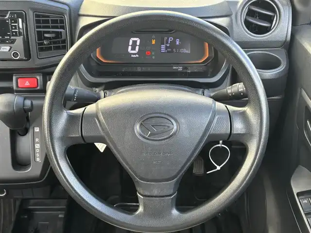 ダイハツ ミラ イース L SAⅢ 茨城県 2022(令4)年 5.2万km ブライトシルバーメタリック 純正カーオーディオ(CK-W70D)/　(AM/FM/CD)/社外(Zeus)LEDヘッドライト/純正フォグランプ/社外フロアマット/パワーステアリング/オートライト/Wエアバック/衝突軽減システム