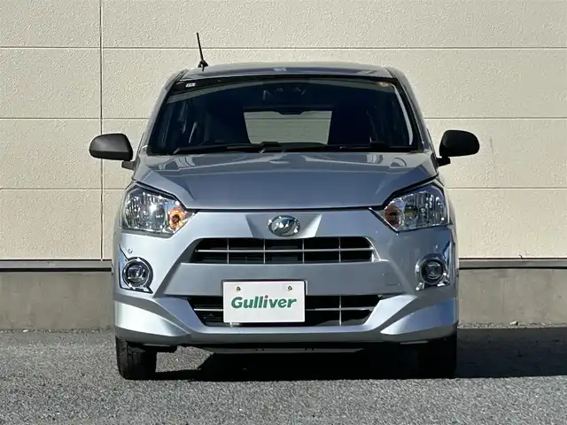 ダイハツ ミラ イース L SAⅢ 茨城県 2022(令4)年 5.2万km ブライトシルバーメタリック 純正カーオーディオ(CK-W70D)/　(AM/FM/CD)/社外(Zeus)LEDヘッドライト/純正フォグランプ/社外フロアマット/パワーステアリング/オートライト/Wエアバック/衝突軽減システム