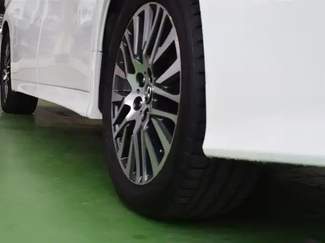 トヨタ アルファード SA Cパッケージ 神奈川県 2016(平28)年 6.6万km ホワイトパールクリスタルシャイン メーカーOPナビ/(フルセグTV/Bluetooth/CD/DVD/SD)/JBLサウンドシステム/純正フリップダウンモニター/サンルーフ/両側パワースライドドア/レーダークルーズコントロール/クリアランスソナー/レーントレーシングアシスト/シートメモリー機能付き/電動リアゲート/ウッドコンビステアリング/純正18アルミホイール/ステアリングリモコン/ハンドルヒーター/シートヒーター(D/N)/オートライト/オートハイビーム/ビルトインETC/前方ドラレコ/１００V電源/プッシュスタート/ドアバイザー/スマートキー