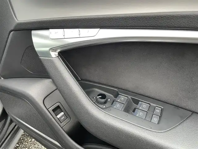 アウディ アウディ Ａ７ SB 45TFSIクワトロ Sライン 鳥取県 2022(令4)年 1.9万km ガンＭ ４ＷＤ・ターボ/Ｓラインパッケージ/純正ナビ／ＴＶ／ＢＴ/全方位カメラ・ＥＴＣ２．０/前後ドライブレコーダー/アシスタンスＰＫＧ/・衝突軽減ブレーキ/・レーダークルーズコントロール/マトリクスＬＥＤライト/バーチャルコクピット/黒レザーシート/全席シートヒーター/パワーバックドア/前席パワーシート/純正20インチアルミホイール/電動パーキングブレーキ/プッシュスタート/スペアキーｘ１/新車保証書・取扱説明書/アウディ認定中古車保証書