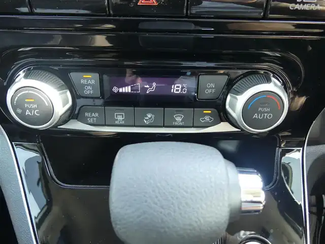日産 セレナ ハイウェイスター V 千葉県 2020(令2)年 5.7万km ブリリアントホワイトパール エマージェンシーブレーキ/クルーズコントロール/両側パワースライドドア/10インチ純正メモリーナビ/地デジTV/【DVD/CD再生機能】/革巻きステアリング/LEDヘッドライト/フォグライト/ウインカーミラー/純正16インチアルミホイル/サイド/カーテンエアバッグ/インテリジェントキー