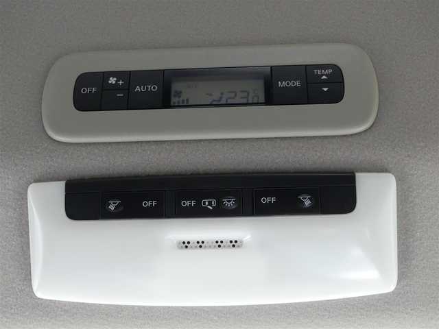 日産 セレナ ハイウェイスター V 千葉県 2020(令2)年 5.7万km ブリリアントホワイトパール エマージェンシーブレーキ/クルーズコントロール/両側パワースライドドア/10インチ純正メモリーナビ/地デジTV/【DVD/CD再生機能】/革巻きステアリング/LEDヘッドライト/フォグライト/ウインカーミラー/純正16インチアルミホイル/サイド/カーテンエアバッグ/インテリジェントキー