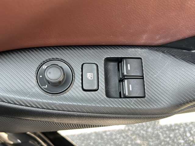 マツダ ロードスター ＲＦ VS 沖縄県 2017(平29)年 7万km マシーングレープレミアムM 禁煙車/純正ナビ　/ＡＭ／ＦＭ／ＣＤ／ＤＶＤ／ＢＴ　/フルセグＴＶ/レザーシートシートヒーター/電動オープン/ＢＯＳＥ/ヘッドレストスピーカー/オートライト/ＬＥＤ/純正フロアマット/純正１７インチＡＷ