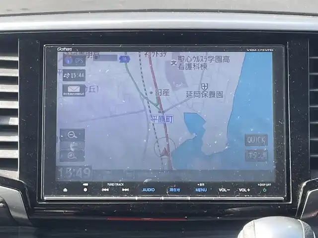 ホンダ オデッセイ アブソルート・Xホンダセンジング 宮崎県 2016(平28)年 10.2万km パープル 純正8インチナビ/AM FM CD DVD BT TV/純正フリップダウンモニター/衝突軽減ブレーキ/両側パワースライドドア/バックカメラ/ドライブレコーダー/レーダークルーズコントロール/パドルシフト/プッシュスタート/スマートキー/ウィンカーミラー/電動格納ミラー/ETC車載器