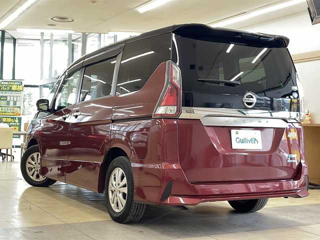 日産 セレナ ハイウェイスター Vセレクション 道央・札幌 2017(平29)年 8.3万km マルーンレッド 2トーン ・ワンオーナー/・4WD/・純正ナビ/フルセグTV/DVD/CD/SD/BT/・アラウンドビューモニター/・両側パワースライドドア/・クルーズコントロール/・エマージェンシーブレーキ/・車線逸脱警報/・標識検知/・パーキングセンサー/・パーキングアシスト/・横滑り防止/・ETC/・アイドリングストップ/・LEDヘッドライト/・フロントフォグ/・プッシュスタート/・インテリジェントキー/・電格ミラー/・ドアバイザー