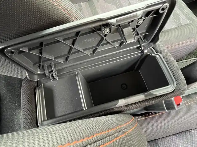 ダイハツ タフト G 宮崎県 2021(令3)年 2.9万km ブラックマイカメタリック 純正ナビ/（CD/DVD/Bluetooth/フルセグTV/USB)/バックカメラ/ガラスルーフ/・衝突軽減ブレーキ/ETC/シートヒーター/アイドリングストップ/スマートキー/スペアキー有/プッシュスタート/電子パーキング/オートホールド/ルーフレール/純正15インチアルミホイール/LEDヘッドライト