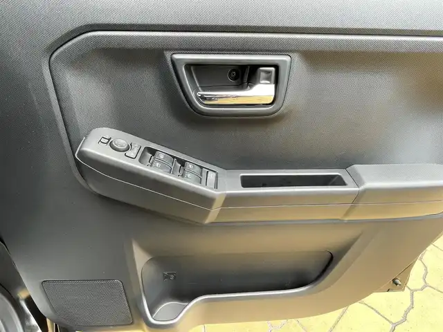 ダイハツ タフト G 宮崎県 2021(令3)年 2.9万km ブラックマイカメタリック 純正ナビ/（CD/DVD/Bluetooth/フルセグTV/USB)/バックカメラ/ガラスルーフ/・衝突軽減ブレーキ/ETC/シートヒーター/アイドリングストップ/スマートキー/スペアキー有/プッシュスタート/電子パーキング/オートホールド/ルーフレール/純正15インチアルミホイール/LEDヘッドライト