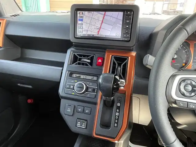 ダイハツ タフト G 宮崎県 2021(令3)年 2.9万km ブラックマイカメタリック 純正ナビ/（CD/DVD/Bluetooth/フルセグTV/USB)/バックカメラ/ガラスルーフ/・衝突軽減ブレーキ/ETC/シートヒーター/アイドリングストップ/スマートキー/スペアキー有/プッシュスタート/電子パーキング/オートホールド/ルーフレール/純正15インチアルミホイール/LEDヘッドライト