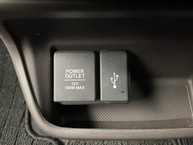 ホンダ フリード＋ G ホンダセンシング 栃木県 2019(令1)年 4.6万km クリスタルブラックパール ホンダセンシング/車線逸脱抑制機能/衝突軽減システム/横滑り防止/先行車発進お知らせ/標識認識機能/レーダークルーズコントロール/両側パワースライドドア/ドライブレコーダー/ＥＴＣ/シートヒーター/コーナーセンサー/プッシュスタート/純正フロアマット/電動格納ミラー/スマートキー/スペアキー