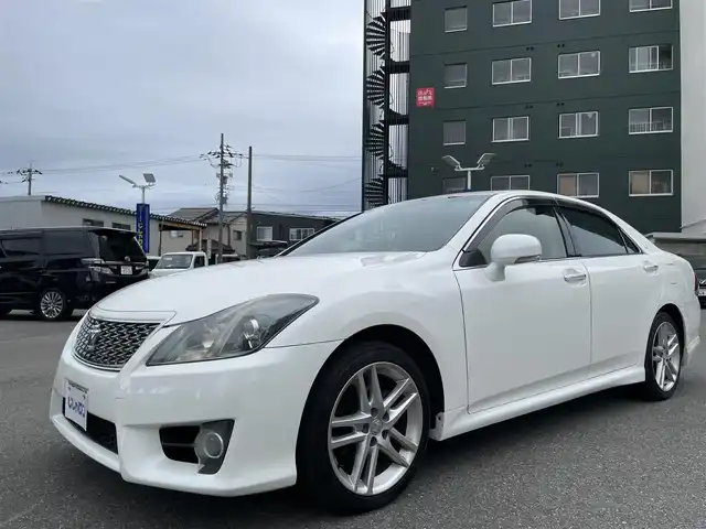 トヨタ クラウン アスリート 福井県 2012(平24)年 11万km ホワイトパールクリスタルシャイン (株)IDOMが運営する【じしゃロン福井店】の自社ローン対象車両になります。こちらは現金またはオートローンご利用時の価格です。自社ローンご希望の方は別途その旨お申付け下さい/純正ナビ（CD・DVD・BT接続可）/フルセグテレビ/バックカメラ/ビルトインETC/クルーズコントロール/パワーシート（D席・N席）/HID/フォグランプ
