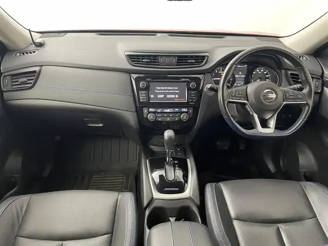 日産 エクストレイル オーテック iパッケージ 道央・札幌 2019(令1)年 7.9万km ガーネットレッド ・プロパイロット/・エマージェンシーブレーキ/・レーンキープアシスト/・レーダークルーズコントロール/・ブラインドスポットモニター/・メーカーナビ/・フルセグ/BT/CD/DVD/・アラウンドビューモニター/・パワーバックドア/・ビルトインETC/・レザーシート/・全席シートヒーター/・ダウンヒルアシスト/・オートブレーキホールド/・プッシュスタート/・スマートキー/・LEDヘッドライト/・横滑り防止装置/・アイドリングストップ