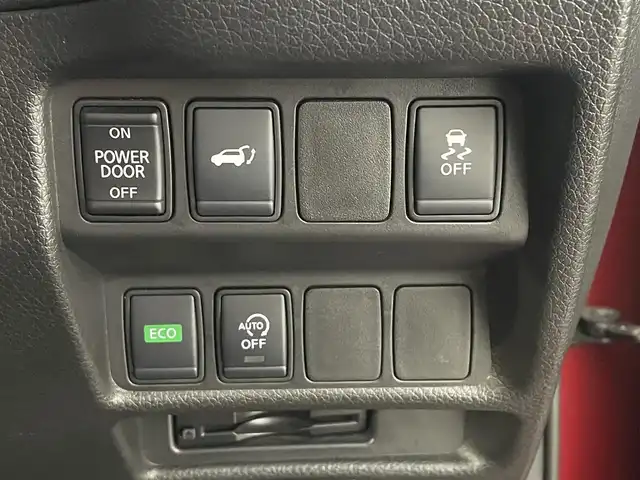 日産 エクストレイル オーテック iパッケージ 道央・札幌 2019(令1)年 7.9万km ガーネットレッド ・プロパイロット/・エマージェンシーブレーキ/・レーンキープアシスト/・レーダークルーズコントロール/・ブラインドスポットモニター/・メーカーナビ/・フルセグ/BT/CD/DVD/・アラウンドビューモニター/・パワーバックドア/・ビルトインETC/・レザーシート/・全席シートヒーター/・ダウンヒルアシスト/・オートブレーキホールド/・プッシュスタート/・スマートキー/・LEDヘッドライト/・横滑り防止装置/・アイドリングストップ