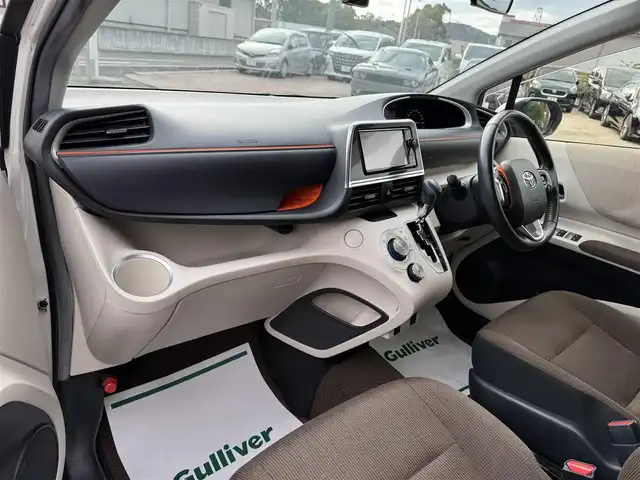 トヨタ シエンタ G 香川県 2016(平28)年 8.8万km ホワイトパールクリスタルシャイン 純正SDナビ/フルセグ/CD/DVD/Bluetooｔｈ/バックカメラ/両側パワースライドドア/セーフティセンス/プリクラッシュ/オートハイビーム/レーンキープ/LEDヘッドライト/シートヒーター/スマートキー/ETC