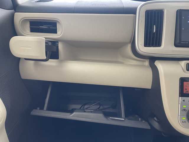 ダイハツ ムーヴ キャンバス X SA Ⅲ 沖縄県 2019(平31)年 9.6万km パールホワイトⅢ/ナチュラルベージュマイカメタリック 2トーン 社外ナビ　【AVN-R8W】/　(フルセグTV　Bluetooth　DVD　CD　SD)/バックカメラ/USB　/両側パワースライドドア　/プッシュスタート　/スマートキー　/スペアキー　/純正フロアマット　/オートマチックハイビーム　/オートライト　/オートエアコン　/パワーウィンドウ/衝突軽減ブレーキ