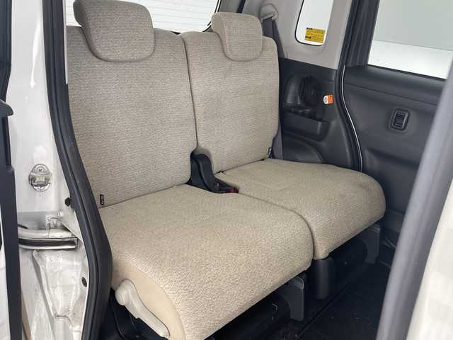 ダイハツ ムーヴ キャンバス X SA Ⅲ 沖縄県 2019(平31)年 9.6万km パールホワイトⅢ/ナチュラルベージュマイカメタリック 2トーン 社外ナビ　【AVN-R8W】/　(フルセグTV　Bluetooth　DVD　CD　SD)/バックカメラ/USB　/両側パワースライドドア　/プッシュスタート　/スマートキー　/スペアキー　/純正フロアマット　/オートマチックハイビーム　/オートライト　/オートエアコン　/パワーウィンドウ/衝突軽減ブレーキ