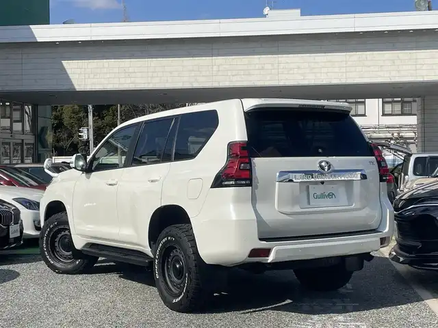 トヨタ ランドクルーザー プラド TX 兵庫県 2019(令1)年 3.7万km ホワイトパールクリスタルシャイン ・ワンオーナー/・TOYO OPEN COUNTRY　R/T/オールテレーンタイヤ　ホワイトレター/・メーカーOP サンルーフ/・ウッドコンビステアリング/・純正ナビ/・TV/BT/USB/HDMI/・バックカメラ/・ステアリングリモコン/・TVキャンセラー/・ビルトインETC/・プリクラッシュセーフティ/・レーンディパーチャーアラート/・オートマチックハイビーム/・クリアランスソナー/・オートLEDヘッドランプ/・LEDフォグランプ/・ドライブレコーダー前後/・トノカバー