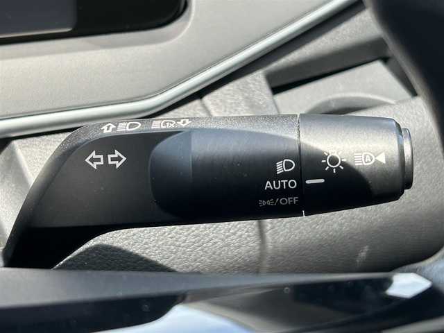 日産 ノート X 長崎県 2022(令4)年 5万km スーパーブラック 純正ナビ（BT/AM/FM)/全方位カメラ/フルセグテレビ/デジタルインナーミラー/ステアリングスイッチ/ハンドル支援/プロパイロット/USB入力端子/HDMI接続/ビルトインETC2.0/スペアキー/禁煙車
