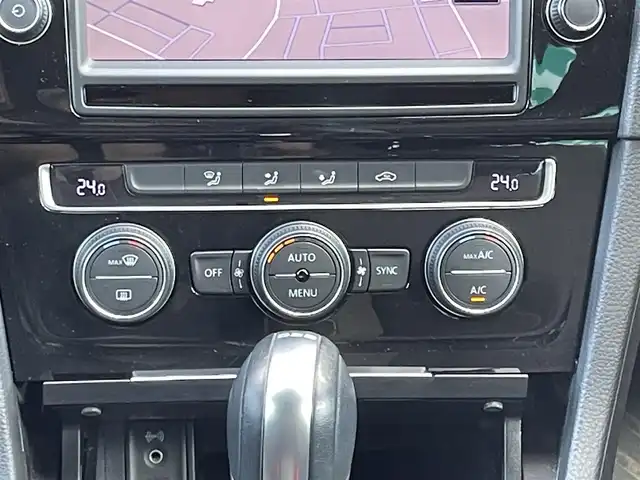 フォルクスワーゲン ゴルフ ヴァリアント TSI ハイライン BMテクノ 宮城県 2014(平26)年 7.1万km パシフィックブルーM 純正メモリーナビ/（ＦＭ／ＡＭ／ＣＤ／ＤＶＤ／ＡＵＸ／Ｂｌｕｅｔｏｏｔｈ）　/レーダークルーズコントロール　/アイドリングストップ　/コーナーセンサー　/バックカメラ　/ドライブレコーダー（前後型）　/リモコンキー/プッシュスタート/ETC/電動パーキングブレーキ/オートライト/電動格納ミラー/ルーフレール