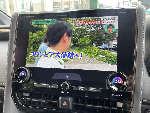 トヨタ アルファード Z 埼玉県 2024(令6)年 0.8万km プラチナホワイトパールマイカ /ワンオーナー//左右独立ムーンルーフ//純正メモリナビ//フルセグTV//全方位モニター//フリップダウンモニター//黒レザーシート//前2席パワーシート//前席&2列目シートヒーター//前席&2列目エアシート//2ndシートオットマン//両側パワースライドドア//パワーバックドア//アダプティブクルーズコントロール//ビルトインETC//スマートキー×2//LEDヘッドライト/LEDフォグ//デジタルインナーミラー//PCS/LDA/BSM//RCTA/PKSB/RSA//クリアランスソナー//W.サイド.カーテンエアバッグ//ABS/横滑り防止装置//オートライト/オートハイビーム//革巻きコンビステアリング//プライバシーガラス//純正18インチAW//新車時保証書//ユーザーガイド