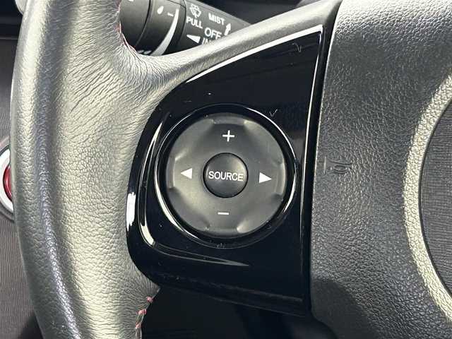 ホンダ Ｎ ＯＮＥ プレミアム 群馬県 2014(平26)年 6.2万km ミラノレッド 純正７型ナビ（ワンセグ、ＣＤ、ＤＶＤ、ＳＤ）　Ｂｌｕｅｔｏｏｔｈ　バックカメラ　禁煙車　衝突軽減システム　ＥＴＣ　オートライト　オートエアコン　電動格納ミラー　プッシュスタート　スマートキー　純アルミ