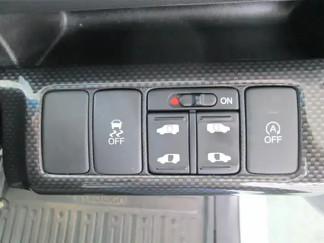 ホンダ ステップワゴン スパーダ Z クールスピリット 千葉県 2013(平25)年 2.6万km ホワイトオーキッドパール ワンオーナー			/社外HDDナビ【AVIC-VH099】			/オーディオ【CD/DVD/MSV】					/両側パワースライドドア/ディスチャージヘッドライト		/純正17インチAW/ターンランプ付電動格納ドアミラー/ハーフレザーシート/パドルシフト付き革巻きステアリング/クルーズコントロール/オートライト/ETC/アイドリングストップ/横滑り防止装置/スマートキー×2					/新車整備手帳/取扱説明書/ナビ説明書
