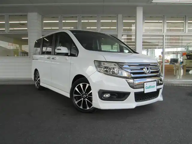 ホンダ ステップワゴン スパーダ Z クールスピリット 千葉県 2013(平25)年 2.6万km ホワイトオーキッドパール ワンオーナー			/社外HDDナビ【AVIC-VH099】			/オーディオ【CD/DVD/MSV】					/両側パワースライドドア/ディスチャージヘッドライト		/純正17インチAW/ターンランプ付電動格納ドアミラー/ハーフレザーシート/パドルシフト付き革巻きステアリング/クルーズコントロール/オートライト/ETC/アイドリングストップ/横滑り防止装置/スマートキー×2					/新車整備手帳/取扱説明書/ナビ説明書