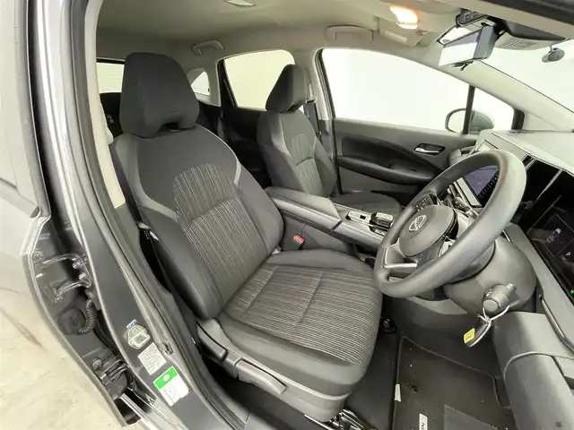 日産 ノート X 群馬県 2024(令6)年 0.8万km ダークメタルグレー 禁煙車　純正ナビ　フルセグ　全方位カメラ　エマージェンシーブレーキ　オートマチックハイビーム　ブラインドスポットモニター　ドライブレコーダー　コーナーセンサー　ビルトインＥＴＣ　プッシュスタート