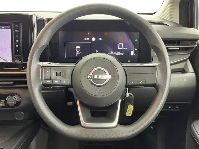 日産 ノート X 群馬県 2024(令6)年 0.8万km ダークメタルグレー 禁煙車　純正ナビ　フルセグ　全方位カメラ　エマージェンシーブレーキ　オートマチックハイビーム　ブラインドスポットモニター　ドライブレコーダー　コーナーセンサー　ビルトインＥＴＣ　プッシュスタート