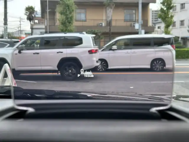 スズキ フロンクス 群馬県 2025(令7)年 0.2万km 茶 アースンブラウンパールメタリック/ブラック2トーンルーフ/ワンオーナー/4WD/純正メモリナビ/(BT/フルセグTV)/全周囲カメラ/ヘッドアップディスプレイ/アダプティブクルーズコントロール/レーンキープアシスト/ETC2.0/シートヒーター(D/N)/ワイヤレス充電器/横滑り防止装置/衝突被害軽減システム/LEDヘッドライト/オートライト/ドアバイザー/プッシュスタート/スマートキー×2/保証書＆取説