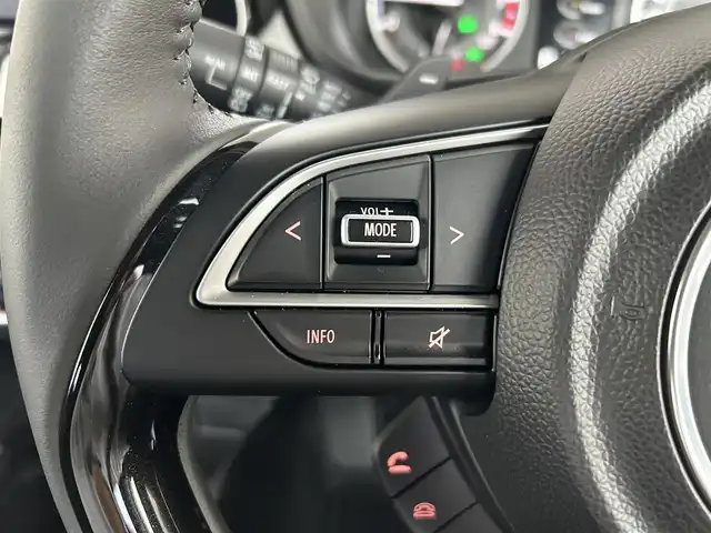 スズキ フロンクス 群馬県 2025(令7)年 0.2万km 茶 アースンブラウンパールメタリック/ブラック2トーンルーフ/ワンオーナー/4WD/純正メモリナビ/(BT/フルセグTV)/全周囲カメラ/ヘッドアップディスプレイ/アダプティブクルーズコントロール/レーンキープアシスト/ETC2.0/シートヒーター(D/N)/ワイヤレス充電器/横滑り防止装置/衝突被害軽減システム/LEDヘッドライト/オートライト/ドアバイザー/プッシュスタート/スマートキー×2/保証書＆取説