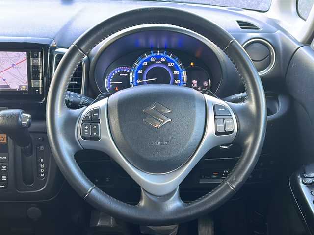 スズキ スペーシア カスタム XS ターボ 埼玉県 2017(平29)年 5.5万km クリスタルホワイトP 純正ナビ　/フルセグ/DVD/CD/BT/FM/AM/両側パワースライドドア/バックカメラ　/運転席シートヒーター　/ビルトインＥＴＣ　/クルーズコントロール　/パドルシフト　/衝突軽減システム　/アイドリングストップ　/レーンキープアシスト　/フォグランプ/ステアリングスイッチ/オートライト/保証書　/取扱説明書