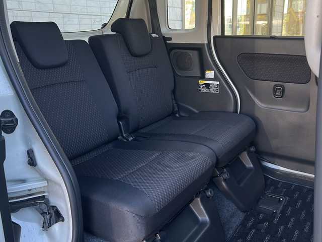 スズキ スペーシア カスタム XS ターボ 埼玉県 2017(平29)年 5.5万km クリスタルホワイトP 純正ナビ　/フルセグ/DVD/CD/BT/FM/AM/両側パワースライドドア/バックカメラ　/運転席シートヒーター　/ビルトインＥＴＣ　/クルーズコントロール　/パドルシフト　/衝突軽減システム　/アイドリングストップ　/レーンキープアシスト　/フォグランプ/ステアリングスイッチ/オートライト/保証書　/取扱説明書