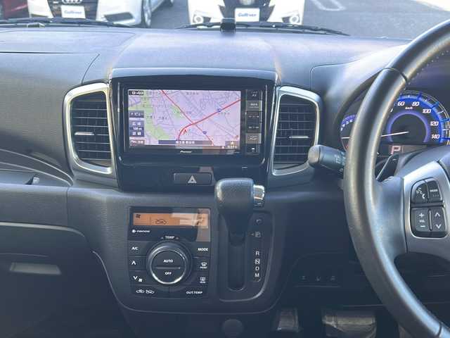 スズキ スペーシア カスタム XS ターボ 埼玉県 2017(平29)年 5.5万km クリスタルホワイトP 純正ナビ　/フルセグ/DVD/CD/BT/FM/AM/両側パワースライドドア/バックカメラ　/運転席シートヒーター　/ビルトインＥＴＣ　/クルーズコントロール　/パドルシフト　/衝突軽減システム　/アイドリングストップ　/レーンキープアシスト　/フォグランプ/ステアリングスイッチ/オートライト/保証書　/取扱説明書