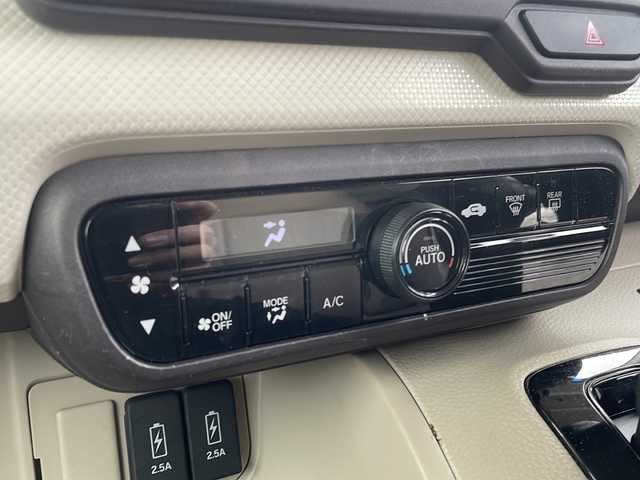 ホンダ Ｎ ＢＯＸ G L ホンダセンシング 島根県 2018(平30)年 5.2万km プラチナホワイトパール ホンダセンシング/社外メモリナビゲーション(CN-RE04D)/フルセグ BT CD DVD/レーダークルーズコントロール/両側パワースライドドア/社外前方ドライブレコーダー(HDR-357GH)/バックカメラ/ビルトインETC/LEDヘッドライト/AUTOライト