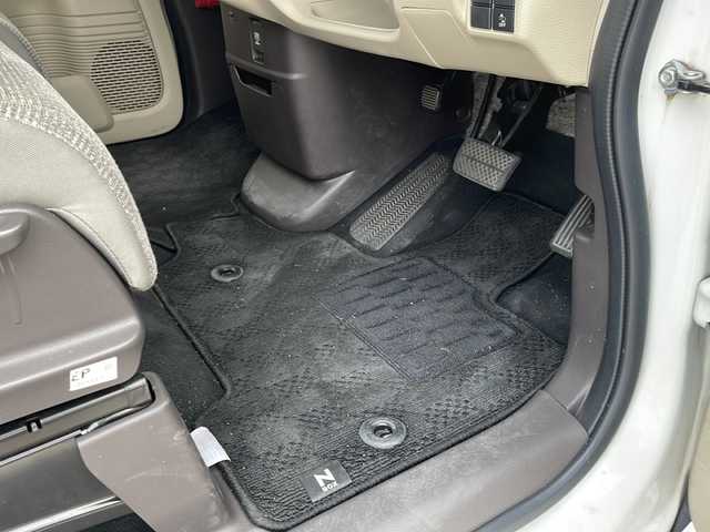 ホンダ Ｎ ＢＯＸ G L ホンダセンシング 島根県 2018(平30)年 5.2万km プラチナホワイトパール ホンダセンシング/社外メモリナビゲーション(CN-RE04D)/フルセグ BT CD DVD/レーダークルーズコントロール/両側パワースライドドア/社外前方ドライブレコーダー(HDR-357GH)/バックカメラ/ビルトインETC/LEDヘッドライト/AUTOライト