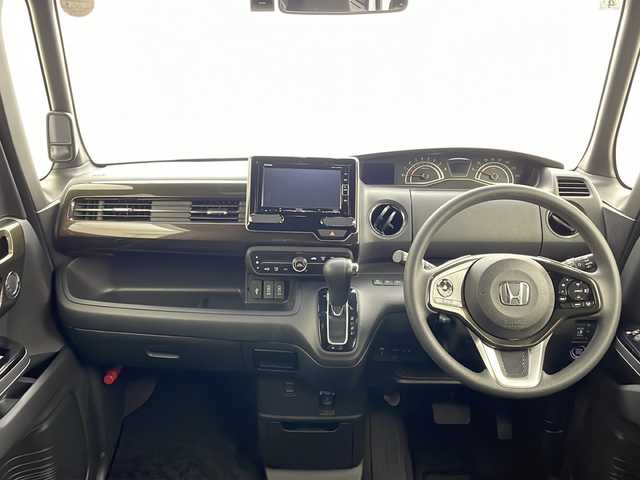 ホンダ Ｎ ＢＯＸ カスタム G L ホンダセンシング 茨城県 2017(平29)年 3.2万km シャイニンググレーM 純正ナビ/フルセグTV/バックカメラ/ETC/ドライブレコーダー/追従クルーズコントロール/片側パワースライドドア/純正14インチアルミホイール/コーナーセンサー/アイドリングストップ/LEDヘッドライト/衝突軽減ブレーキ/横滑り防止装置