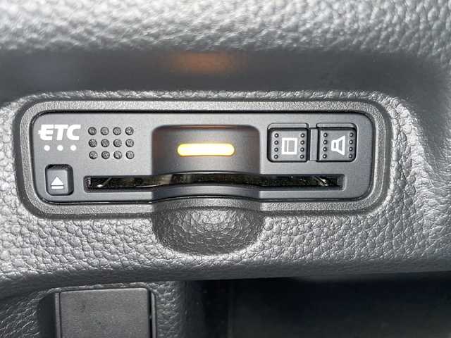 ホンダ Ｎ ＢＯＸ カスタム G L ホンダセンシング 茨城県 2017(平29)年 3.2万km シャイニンググレーM 純正ナビ/フルセグTV/バックカメラ/ETC/ドライブレコーダー/追従クルーズコントロール/片側パワースライドドア/純正14インチアルミホイール/コーナーセンサー/アイドリングストップ/LEDヘッドライト/衝突軽減ブレーキ/横滑り防止装置