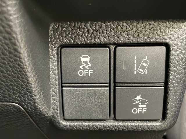 ホンダ Ｎ ＢＯＸ カスタム G L ホンダセンシング 茨城県 2017(平29)年 3.2万km シャイニンググレーM 純正ナビ/フルセグTV/バックカメラ/ETC/ドライブレコーダー/追従クルーズコントロール/片側パワースライドドア/純正14インチアルミホイール/コーナーセンサー/アイドリングストップ/LEDヘッドライト/衝突軽減ブレーキ/横滑り防止装置